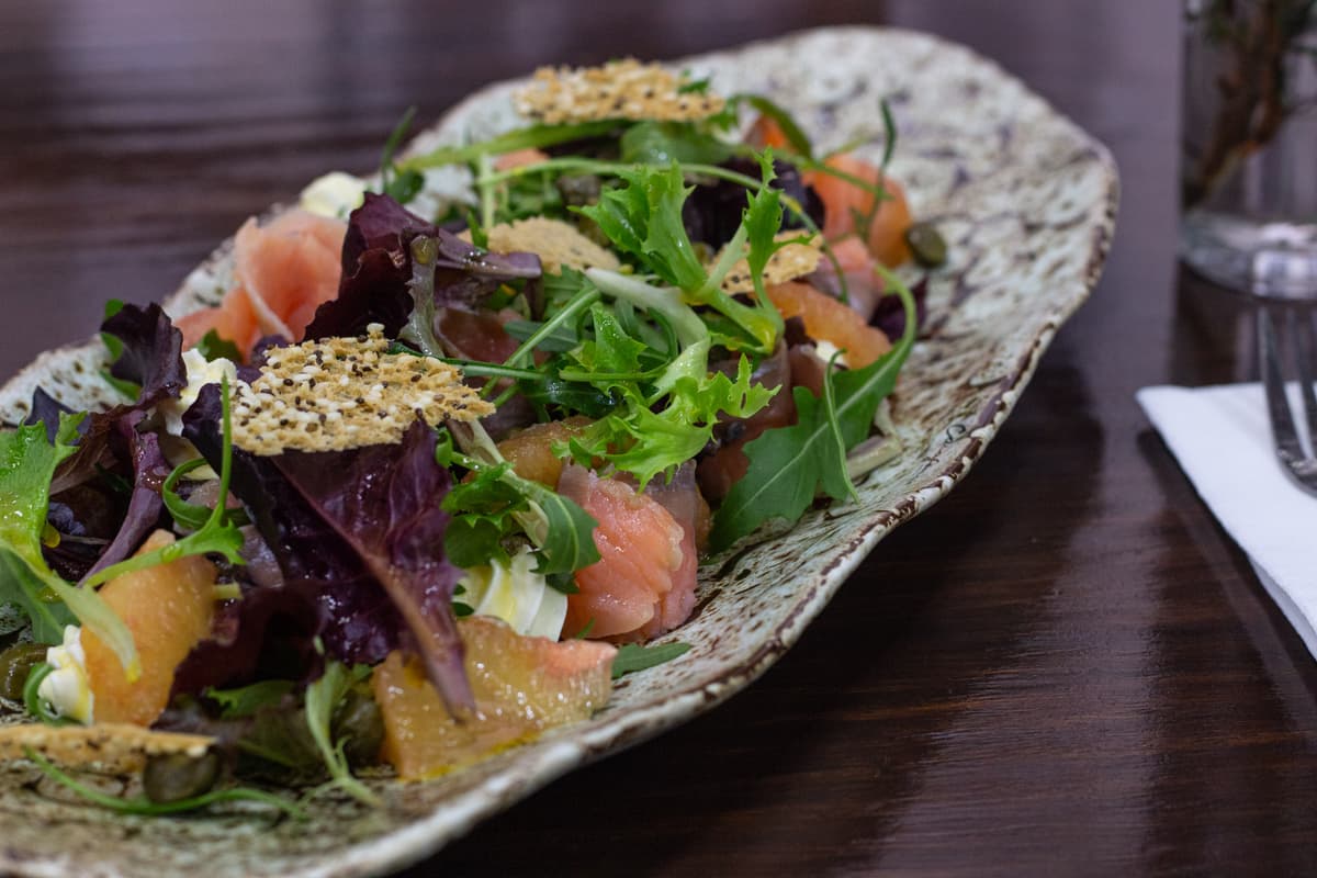 Salada de salmão com Philadelphia